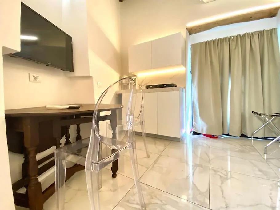 Grazioso Open Space A Due Passi Dal Centro Storico Apartment Florence Italy
